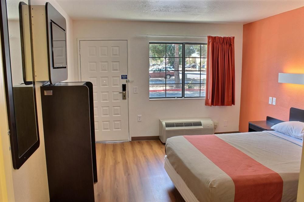 Motel 6-Paso Robles, Ca Eksteriør billede
