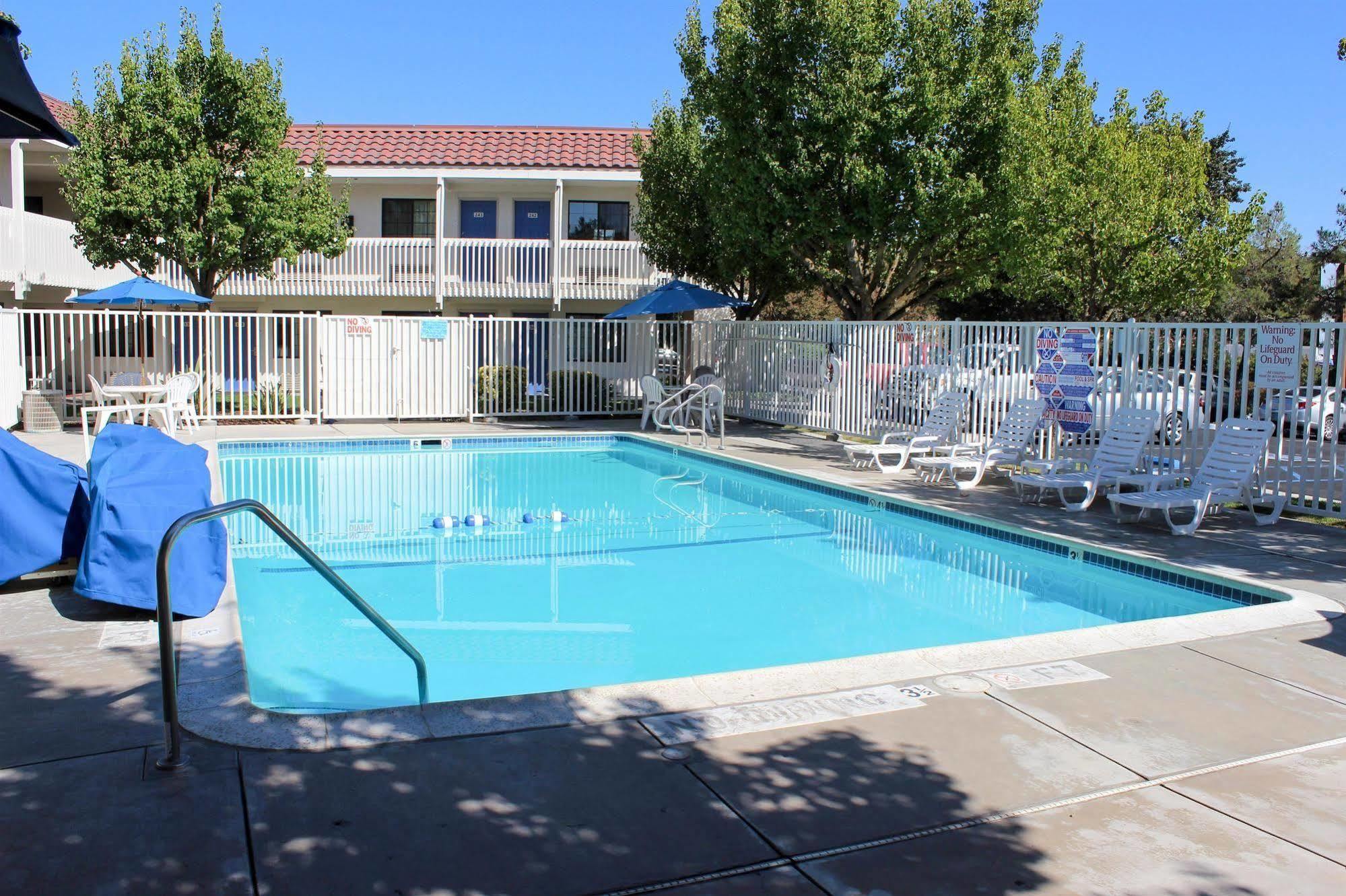 Motel 6-Paso Robles, Ca Eksteriør billede