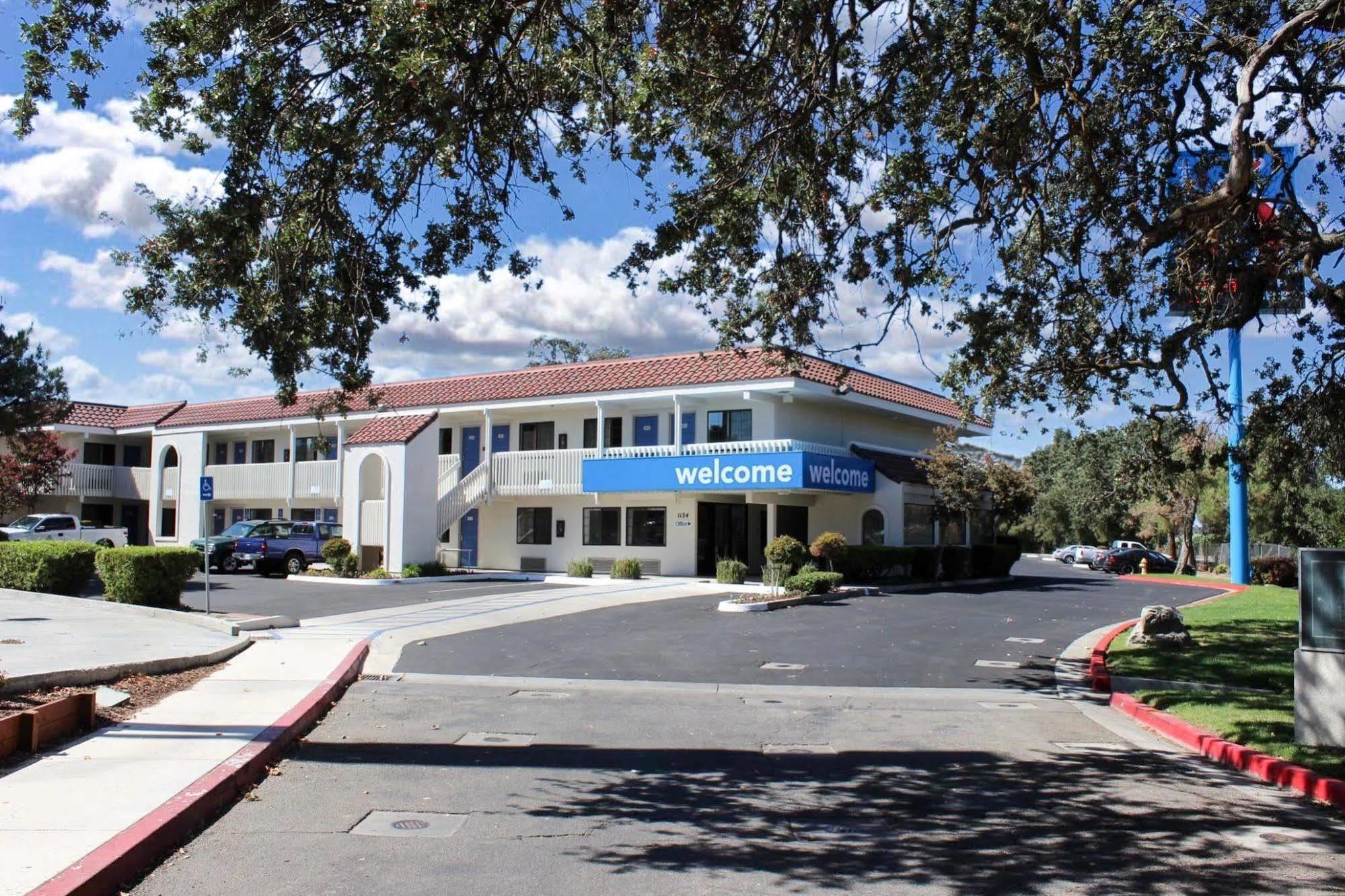 Motel 6-Paso Robles, Ca Eksteriør billede
